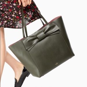Kate Spade Olive Drive Savannah Tote -Licorice Red
